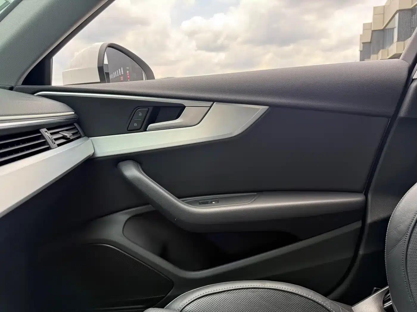 Audi A4L 2020 40 TFSI Fashion Dynamic Edition — миниатюра 28