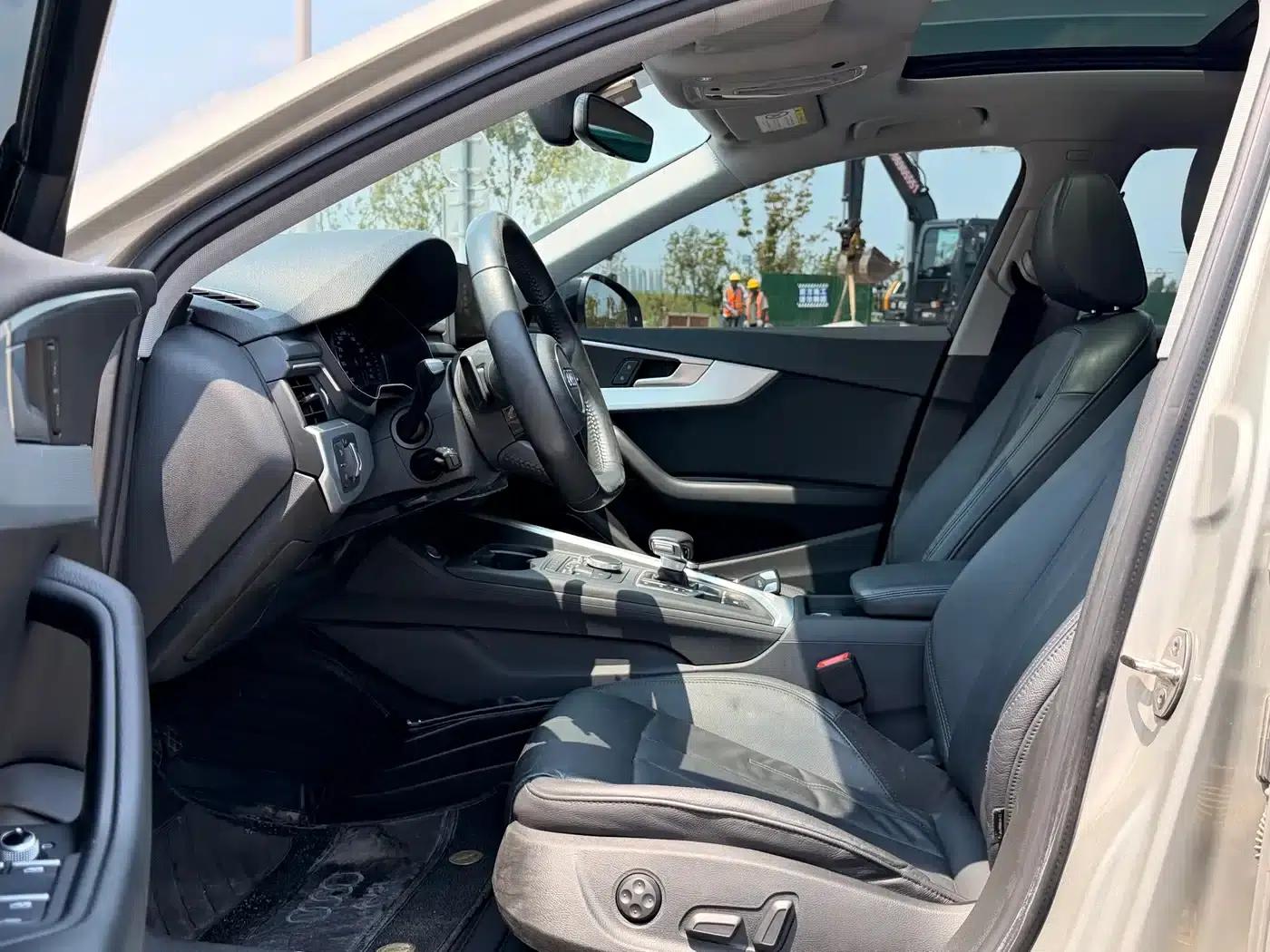 Audi A4L 2019 45 TFSI quattro Individual Sport Edition (China VI Emission Standard) — миниатюра 11