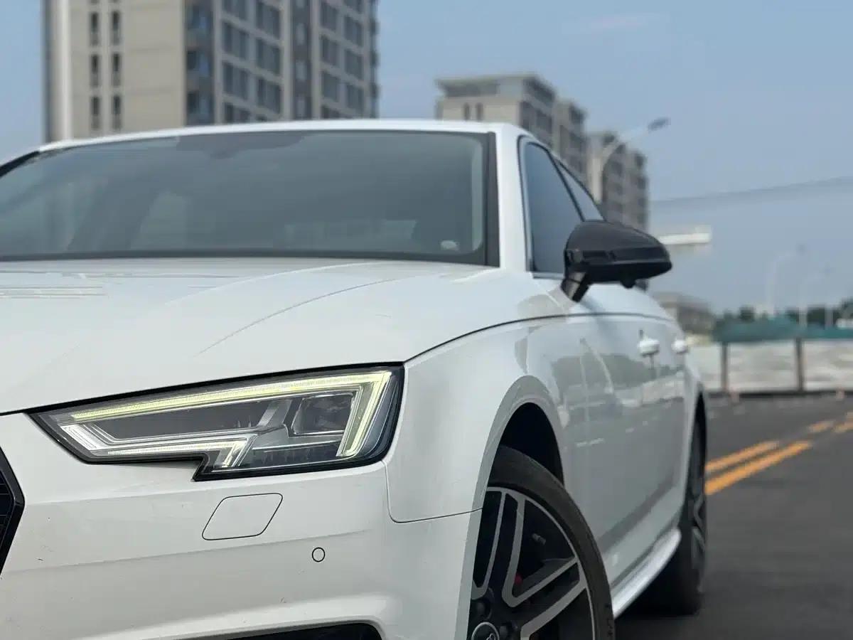 Audi A4L 2017 40 TFSI Fashion Edition — миниатюра 11