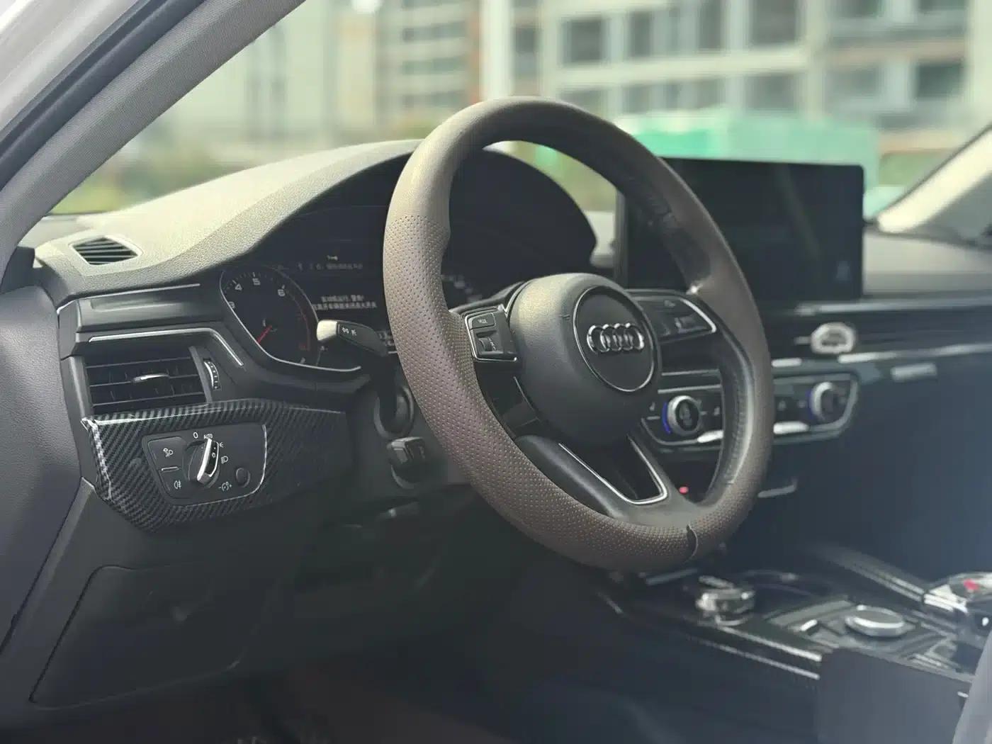 Audi A4L 2017 40 TFSI Fashion Edition — миниатюра 4