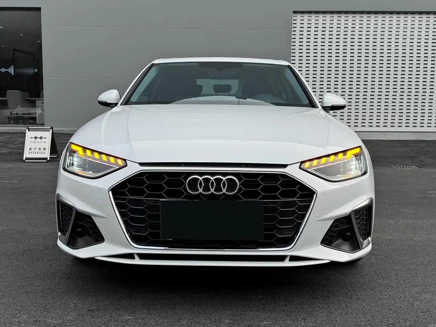 Audi A4L 2020 40 TFSI Fashion Dynamic Edition — миниатюра 3