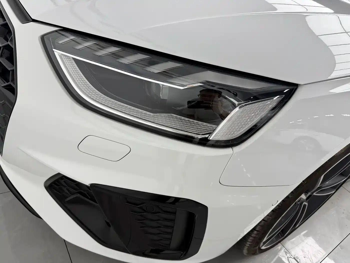 Audi A4L 2023 45 TFSI quattro Premium Dynamic Edition — миниатюра 6