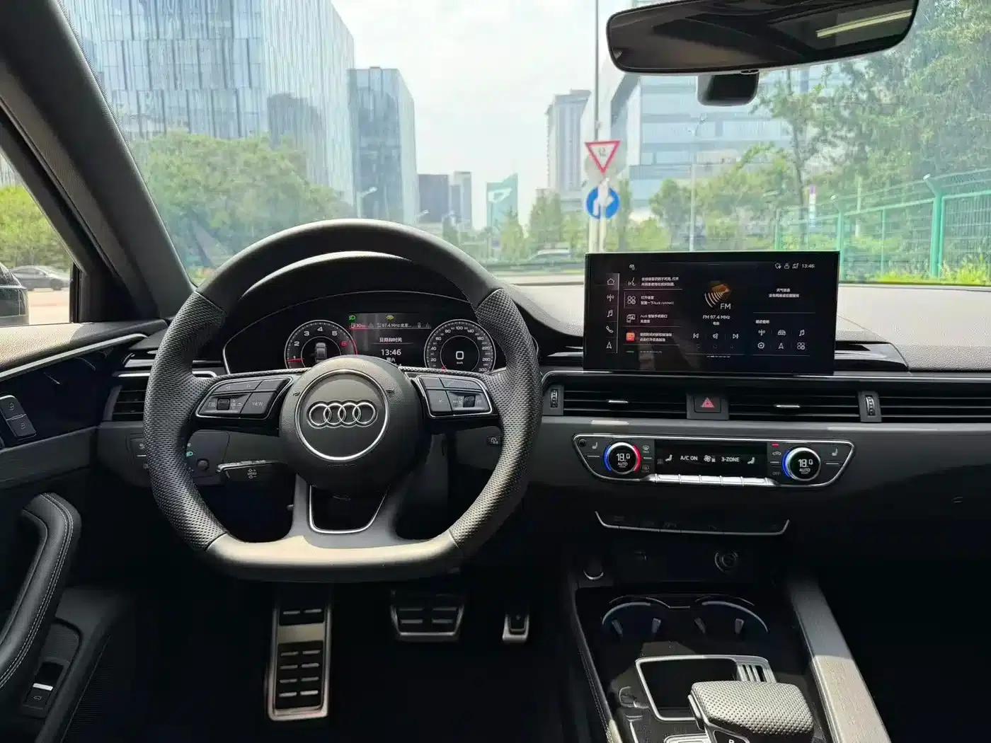 Audi A4L 2024 40 TFSI Luxury Dynamic — миниатюра 13