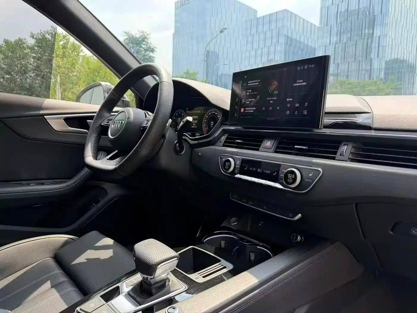 Audi A4L 2024 40 TFSI Luxury Dynamic — миниатюра 16