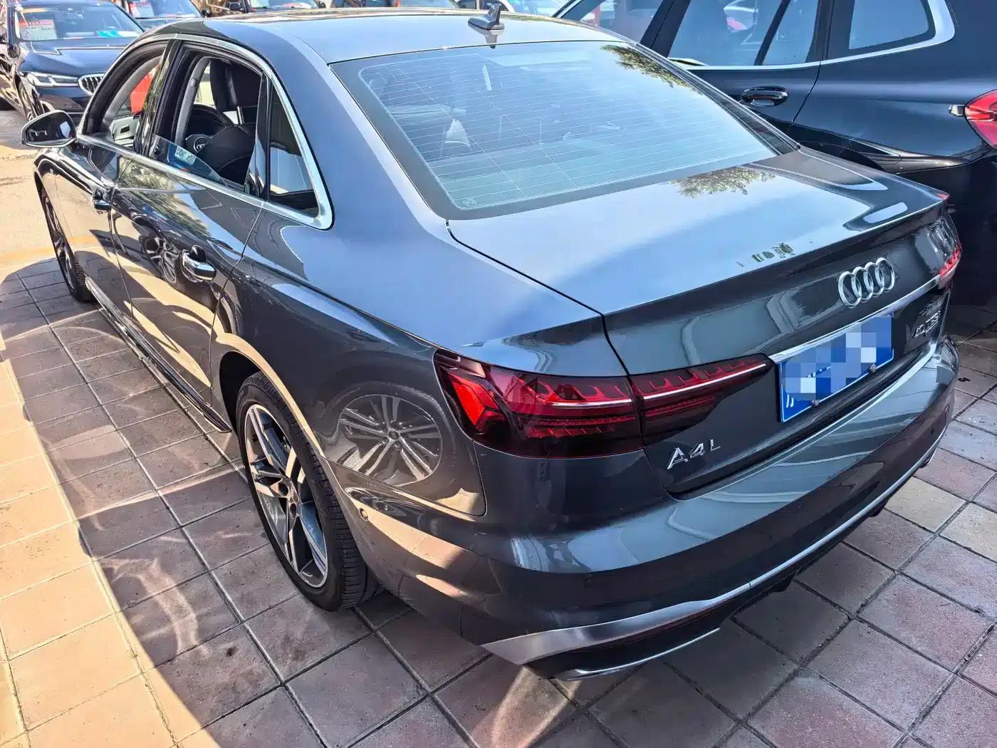 Audi A4L 2020 40 TFSI quattro Luxury Dynamic — миниатюра 4