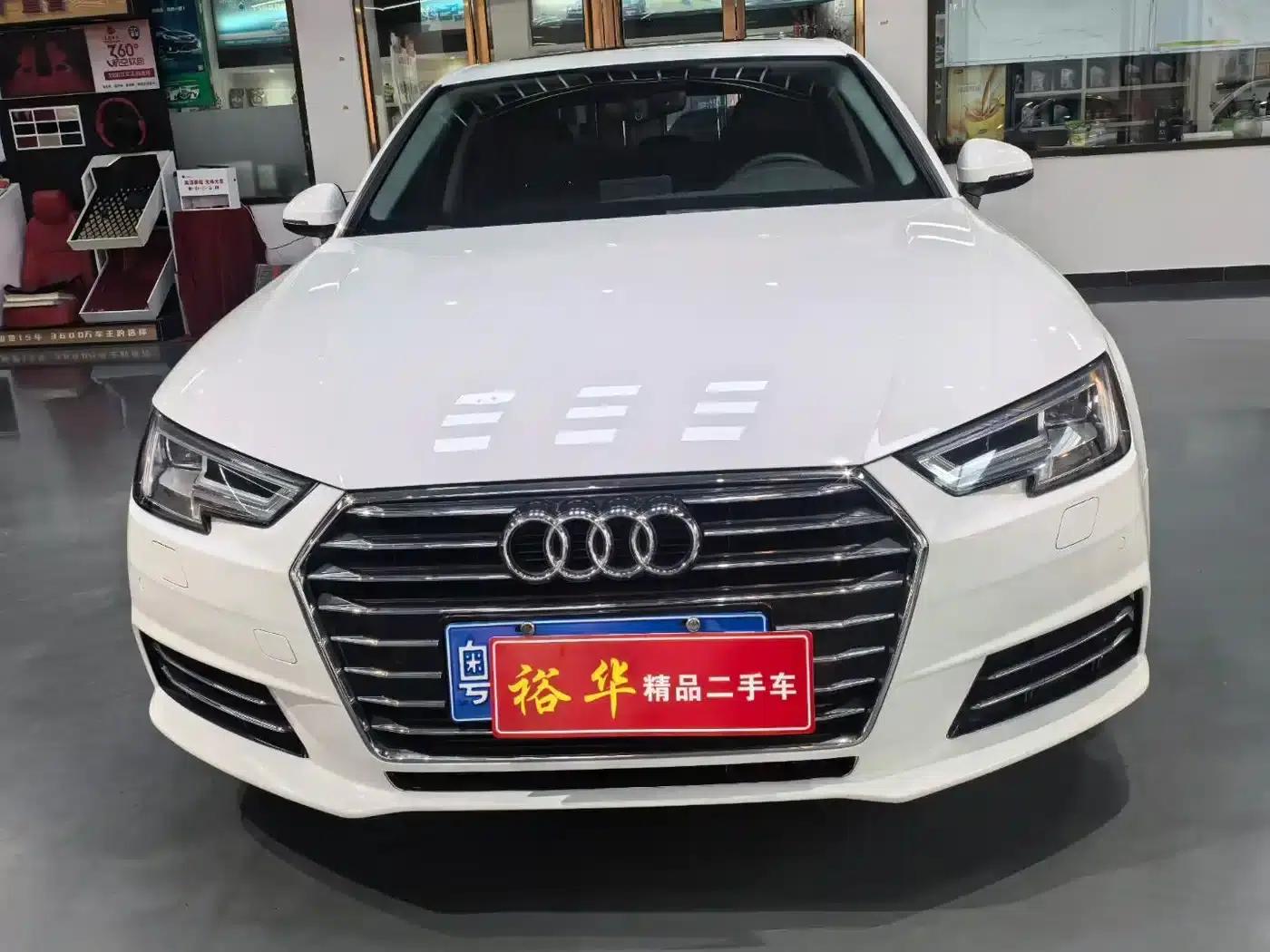 Audi A4L 2018 30th Anniversary Edition 40 TFSI Progressive — миниатюра 2
