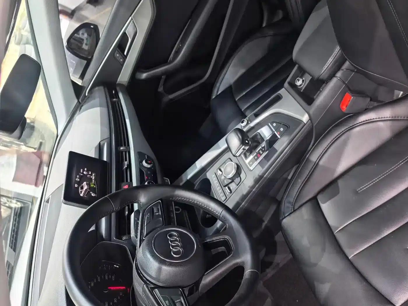 Audi A4L 2018 30th Anniversary Edition 40 TFSI Progressive — миниатюра 5