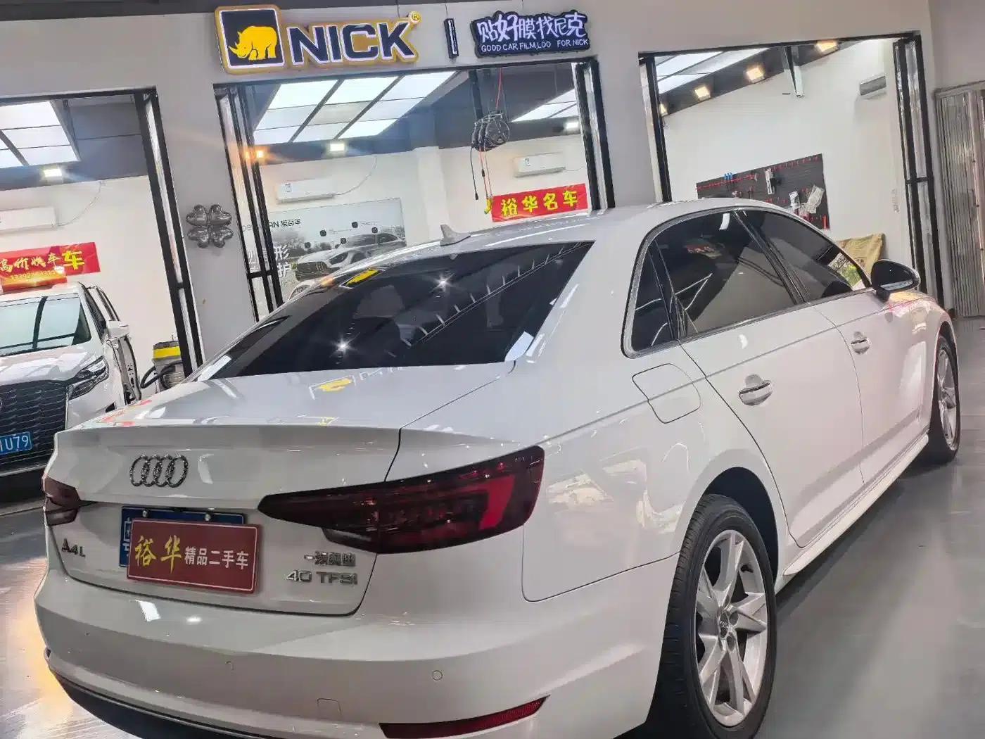 Audi A4L 2018 30th Anniversary Edition 40 TFSI Progressive — миниатюра 7
