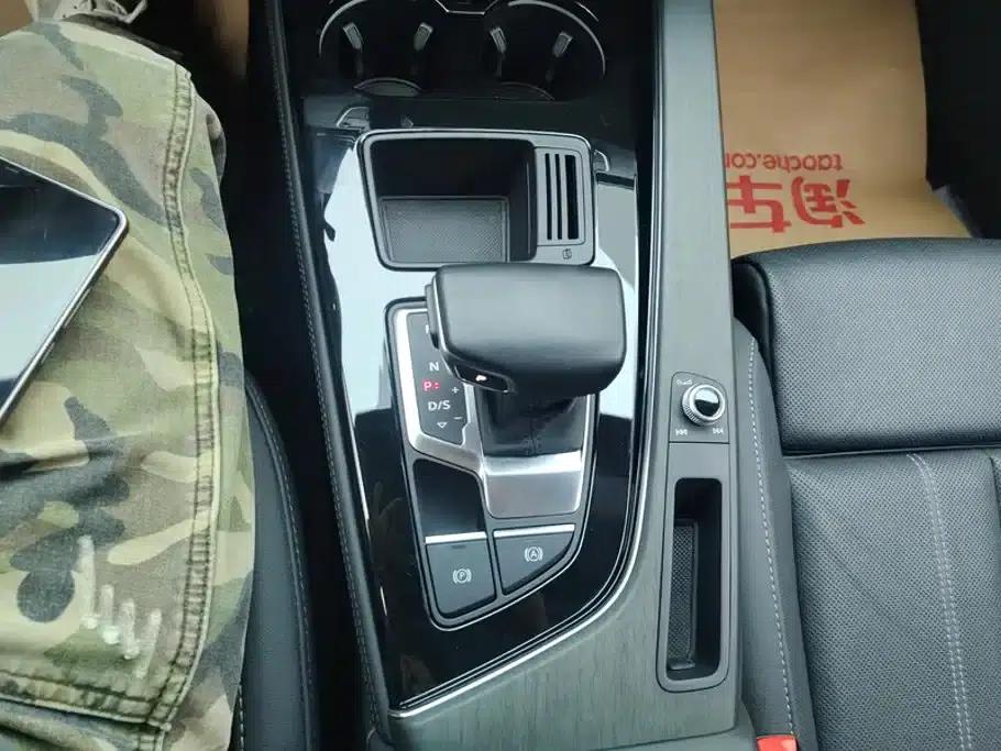 Audi A4L 2023 40 TFSI Luxury Dynamic — миниатюра 16