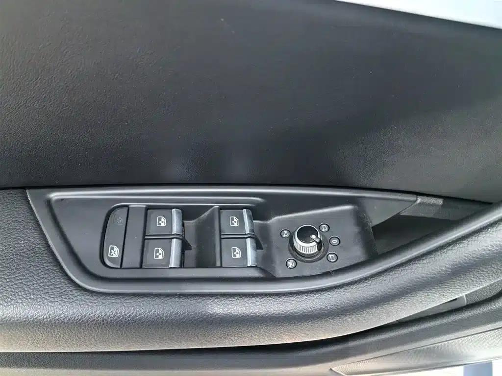 Audi A4L 2020 40 TFSI Luxury Dynamic — миниатюра 10