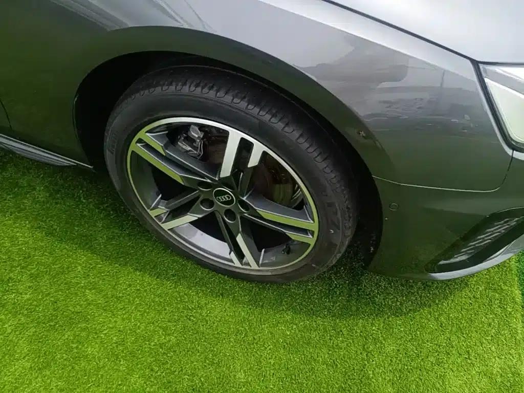 Audi A4L 2022 40 TFSI Luxury Dynamic — миниатюра 14