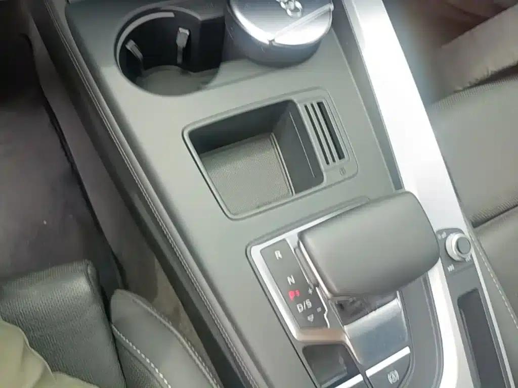 Audi A4L 2022 40 TFSI Luxury Dynamic — миниатюра 21