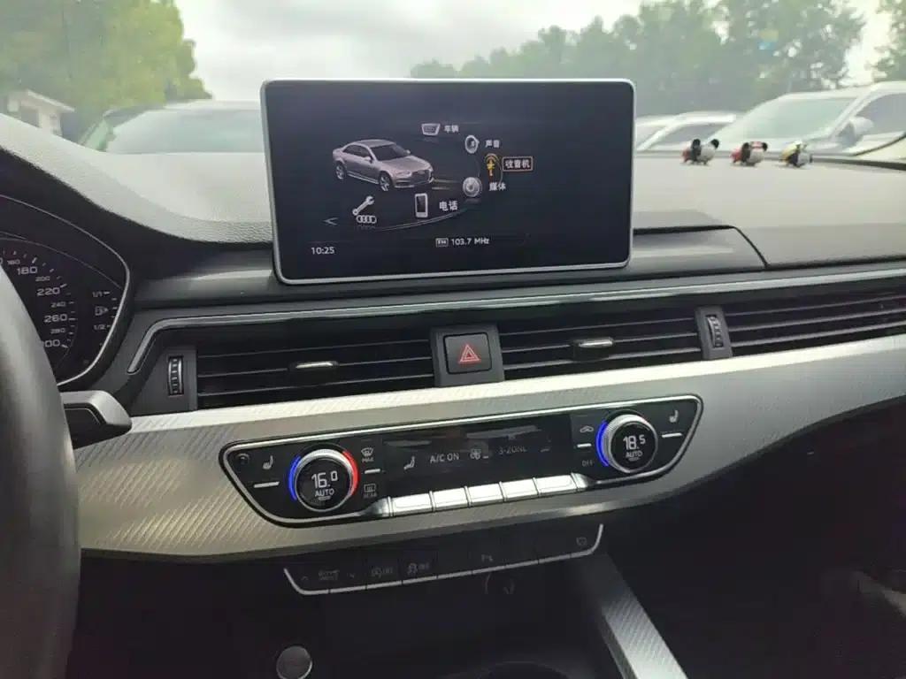 Audi A4L 2017 40 TFSI Fashion Edition — миниатюра 13
