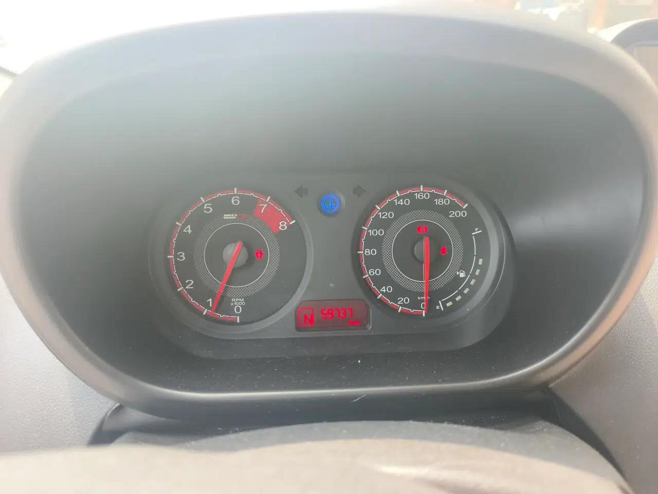 MG 3 2016 1.3L AMT Comfort Edition — миниатюра 11