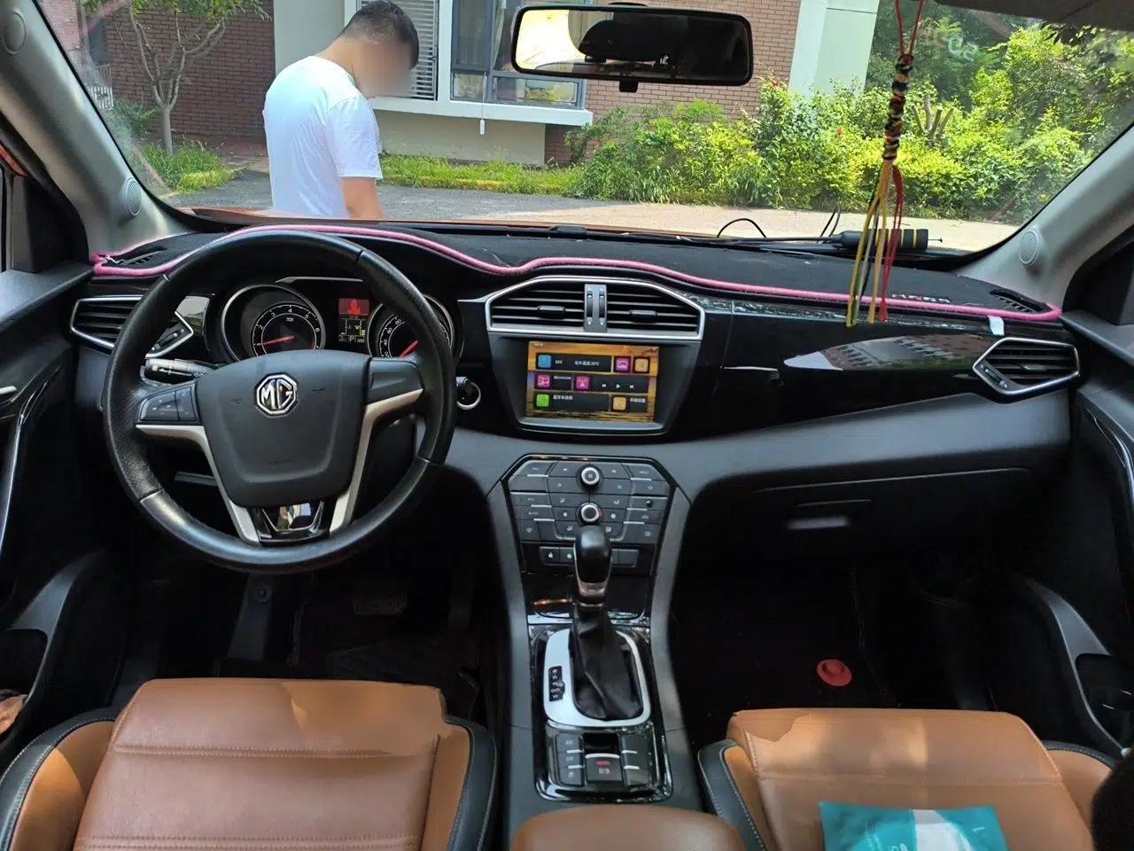 MG GS 2016 2.0TGI TST Luxury Edition — миниатюра 9