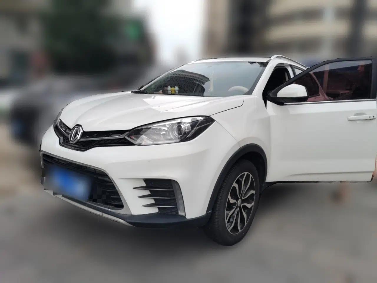 MG GS 2017 20T Automatic Prestige Edition — миниатюра 1