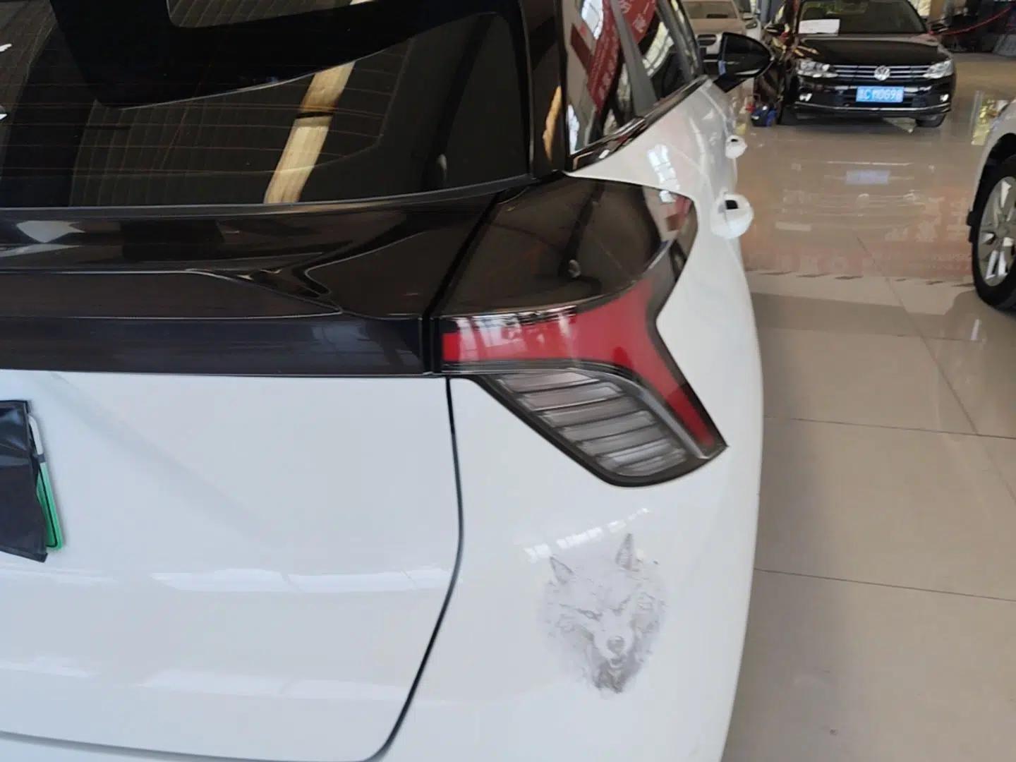 MG 4 EV 2023 425km Executive Version — миниатюра 9