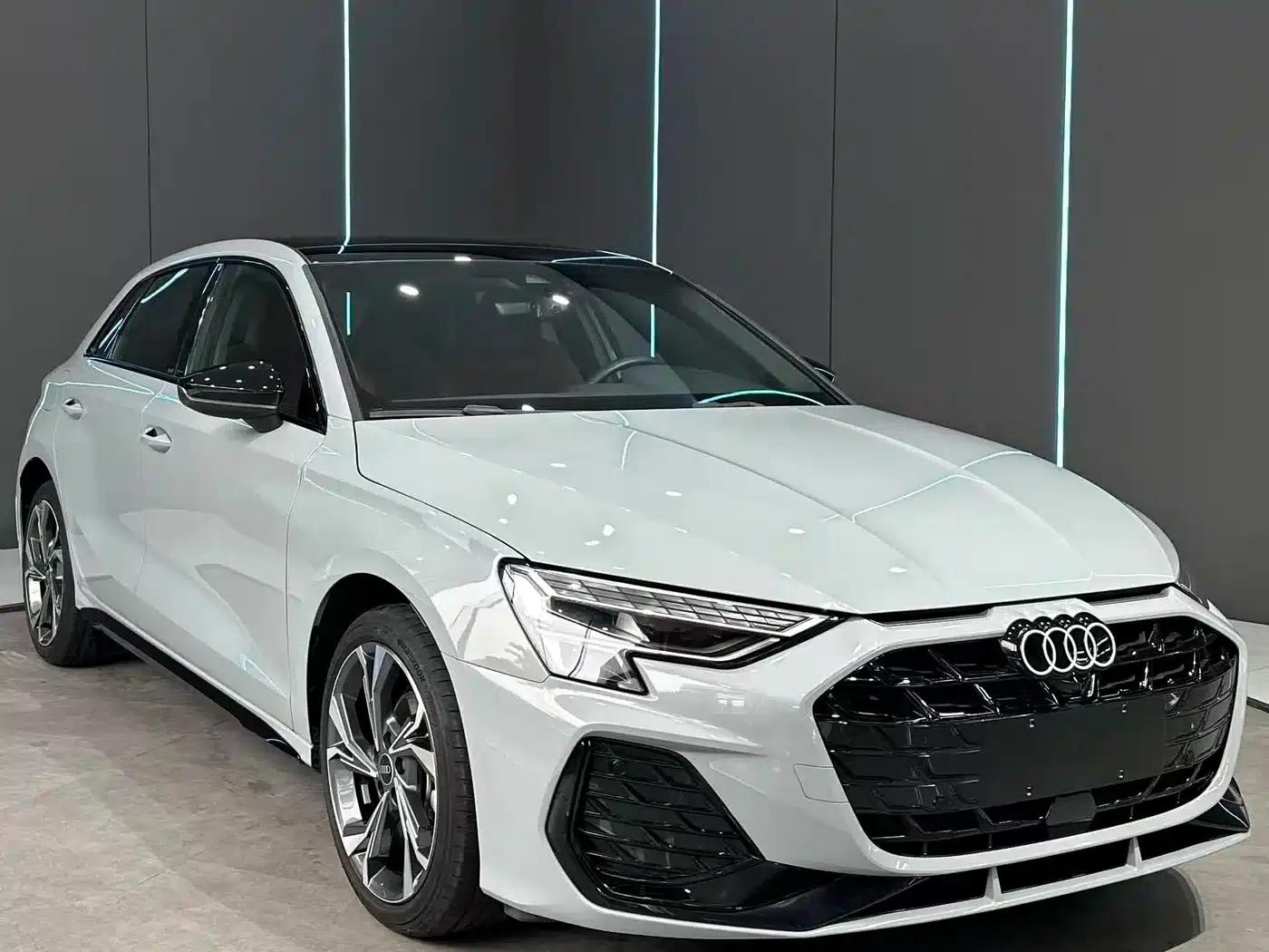 Audi A3 2025 Sportback 35TFSI Flying Spur Luxury Edition — миниатюра 3