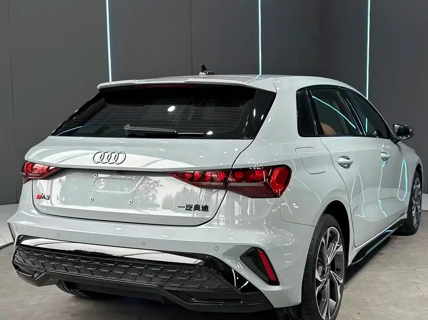 Audi A3 2025 Sportback 35TFSI Flying Spur Luxury Edition — миниатюра 8