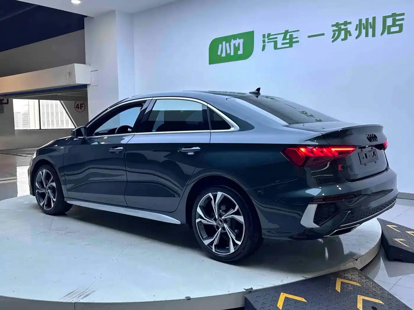 2022 Audi A3 A3L Limousine 35 TFSI Luxury Sport — миниатюра 5