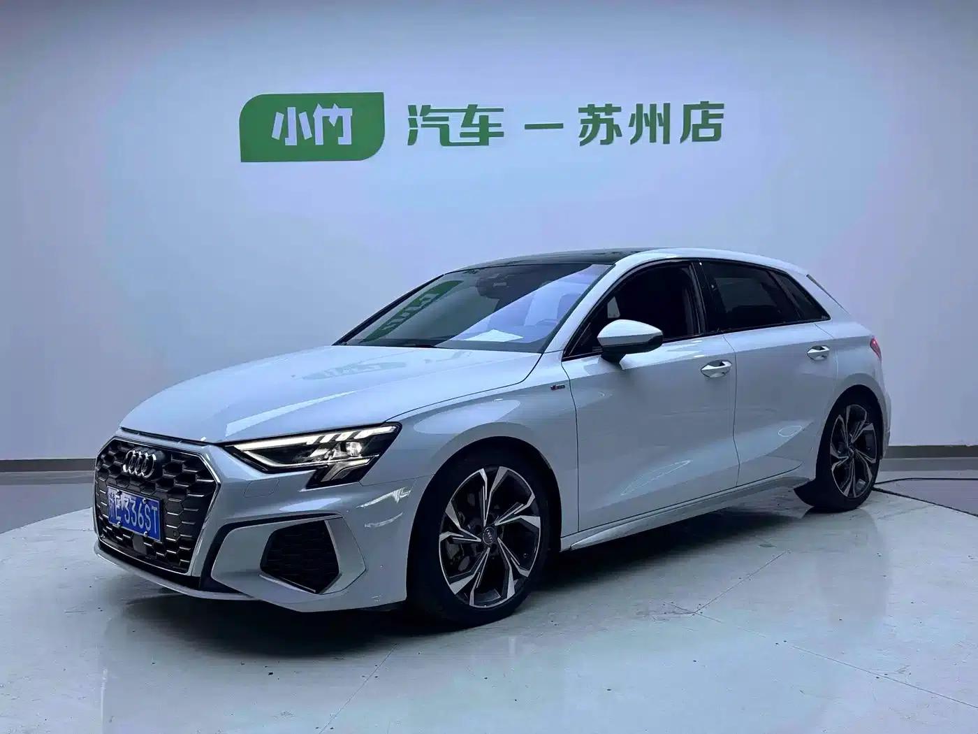 Audi A3 2021 Sportback 35 TFSI Luxury Sport — миниатюра 1