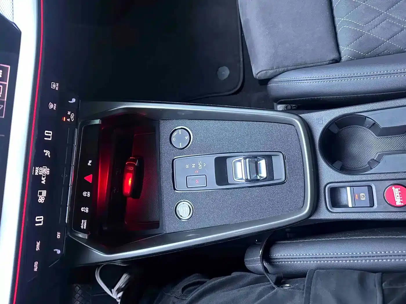 Audi A3 2021 Sportback 35 TFSI Luxury Sport — миниатюра 18