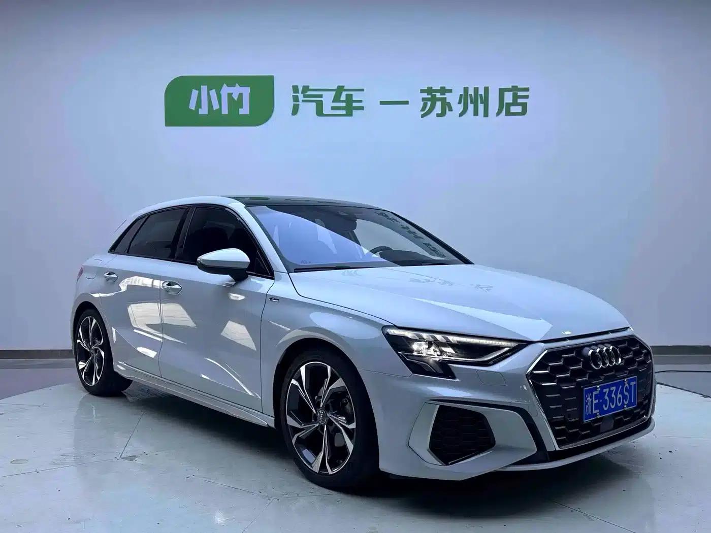 Audi A3 2021 Sportback 35 TFSI Luxury Sport — миниатюра 3