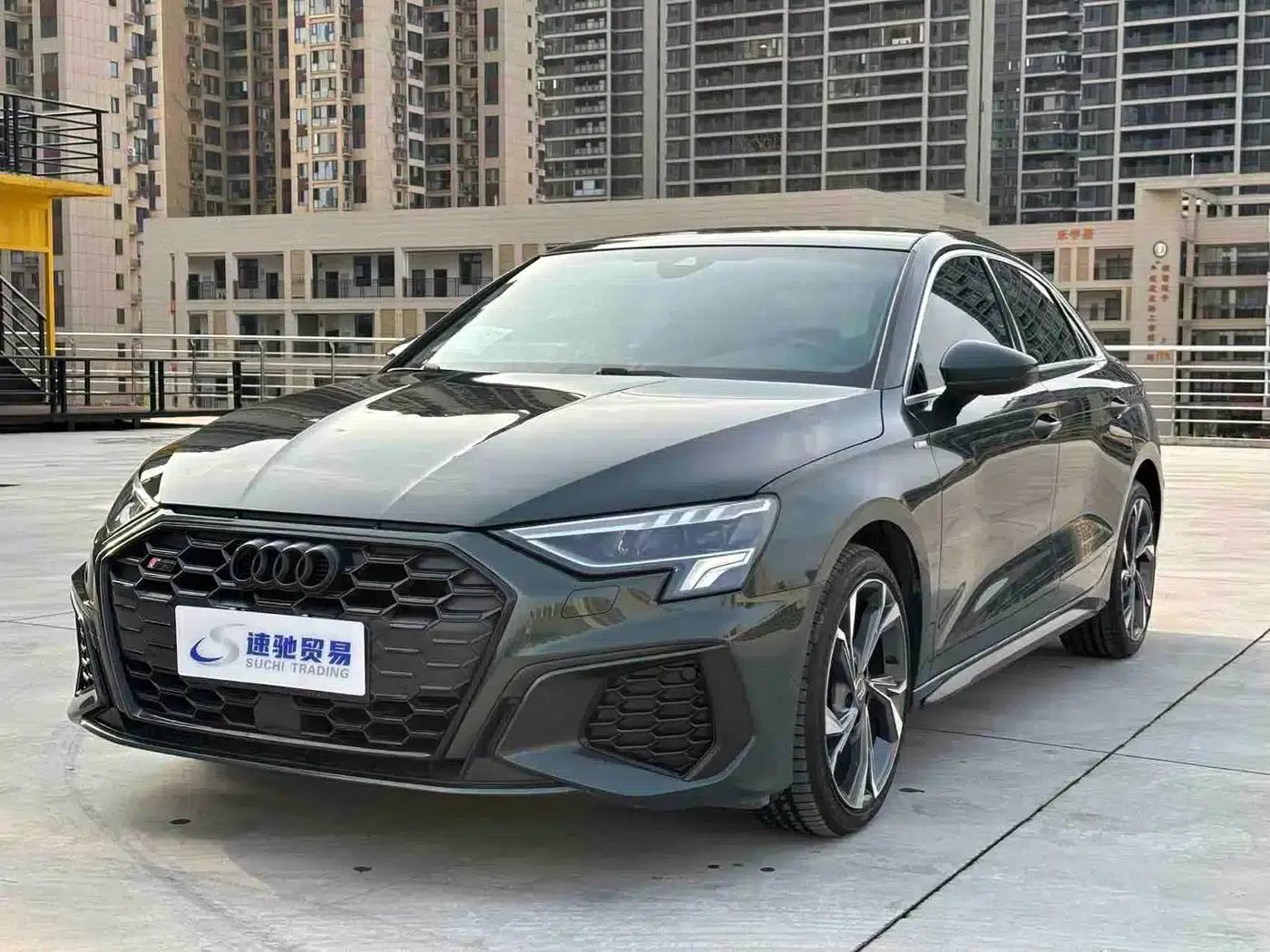 2022 Audi A3 A3L Limousine 35 TFSI Luxury Sport — миниатюра 1