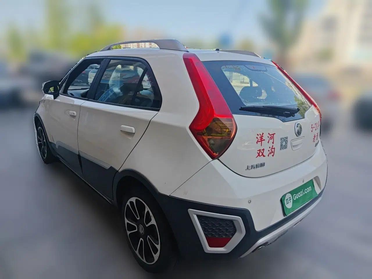 MG 3SW 2015 1.5L AMT Elite Model — миниатюра 4