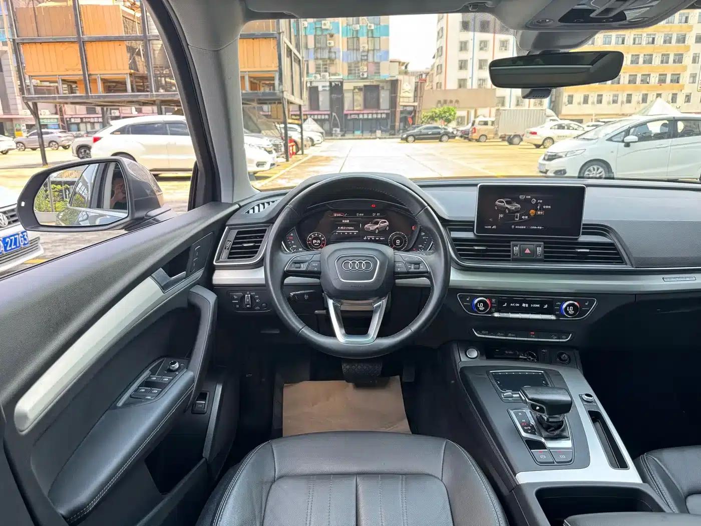 Audi Q5L 2020 40 TFSI Luxury Fashion Edition — миниатюра 5