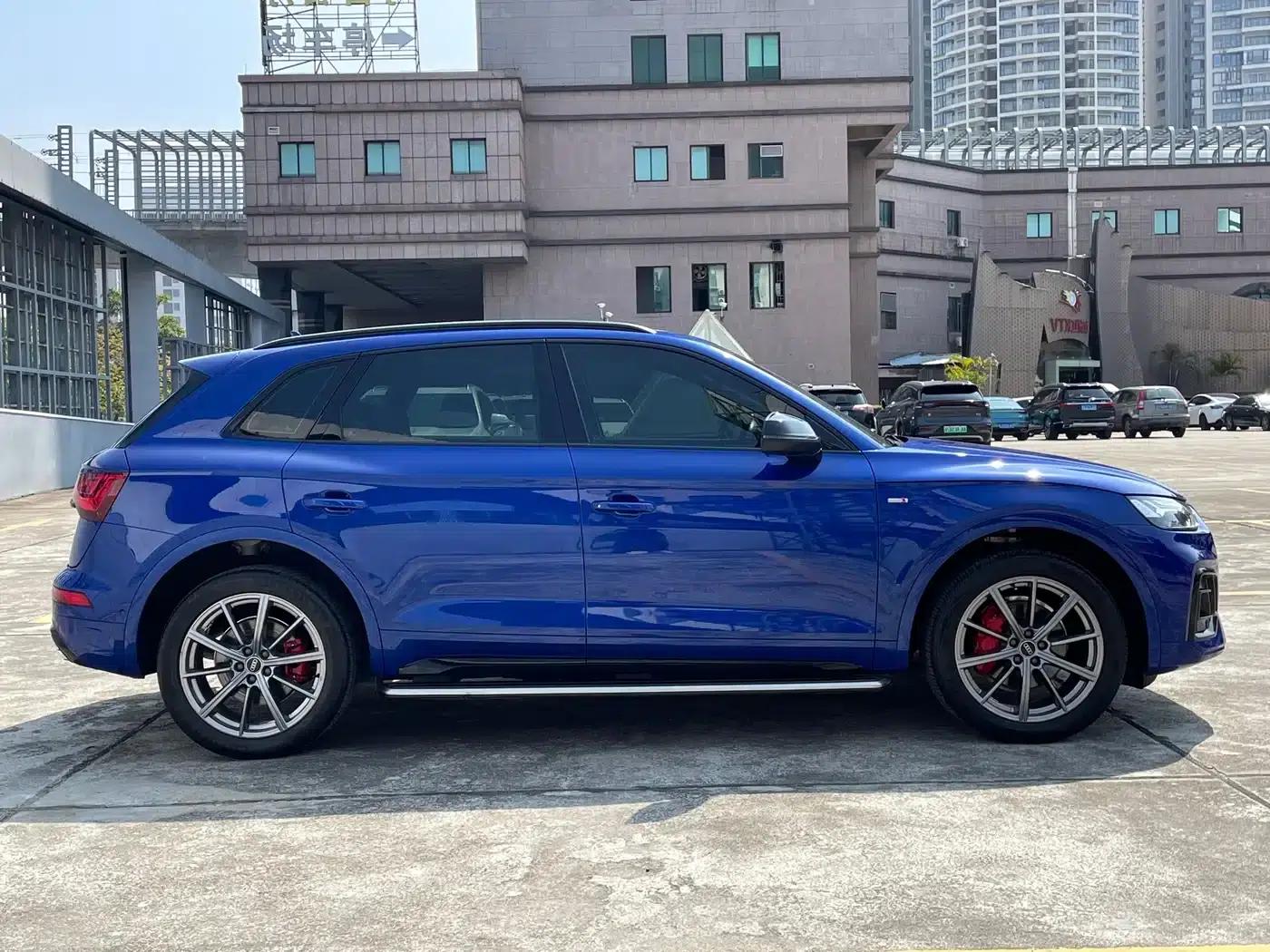 Audi Q5L 2021 45 TFSI Premium Dynamic Edition — миниатюра 32