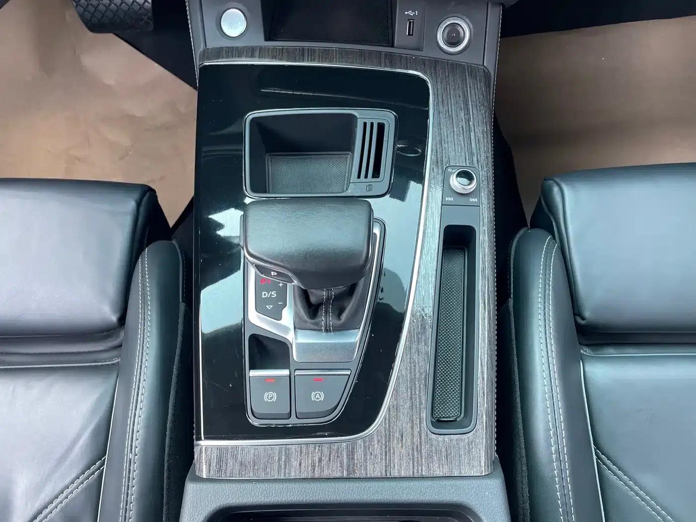 Audi Q5L 2021 45 TFSI Premium Dynamic Edition — миниатюра 46