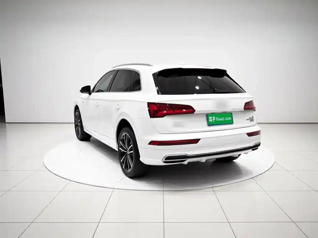 Audi Q5L 2020 Facelift 40 TFSI Luxury Fashion Edition — миниатюра 4