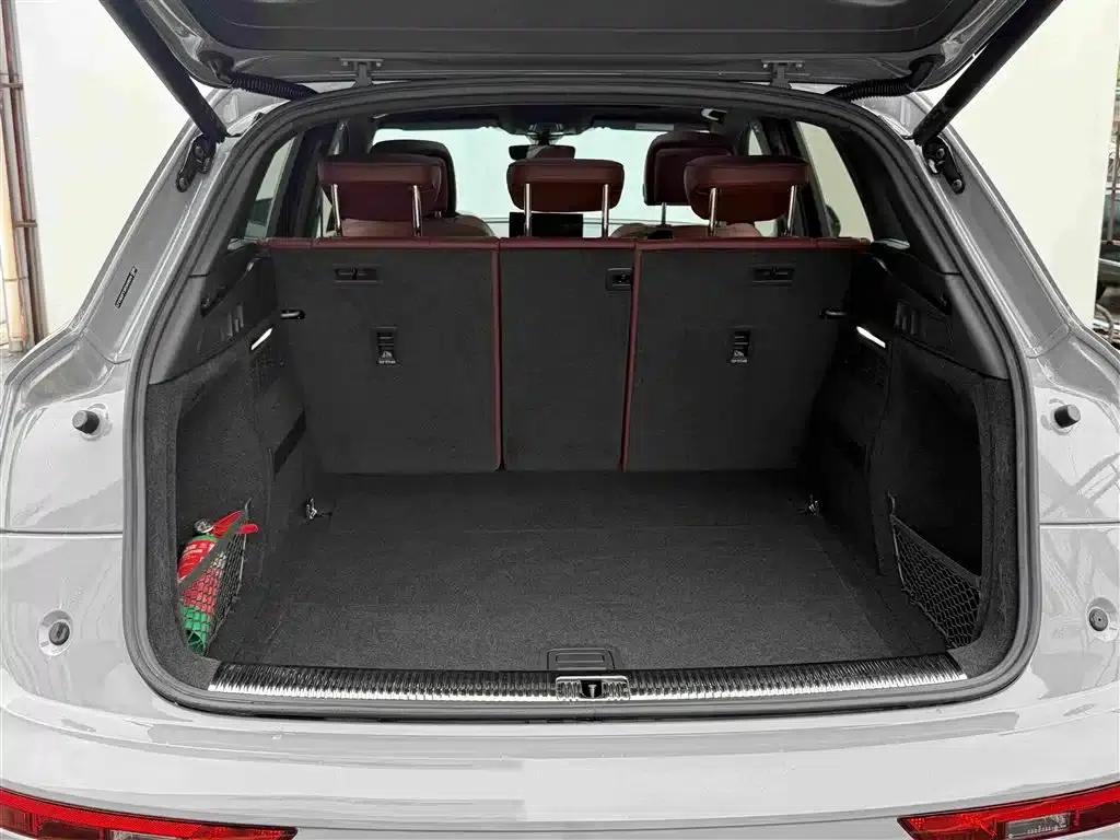 Audi Q5L 2025 40 TFSI Luxury Dynamic — миниатюра 8