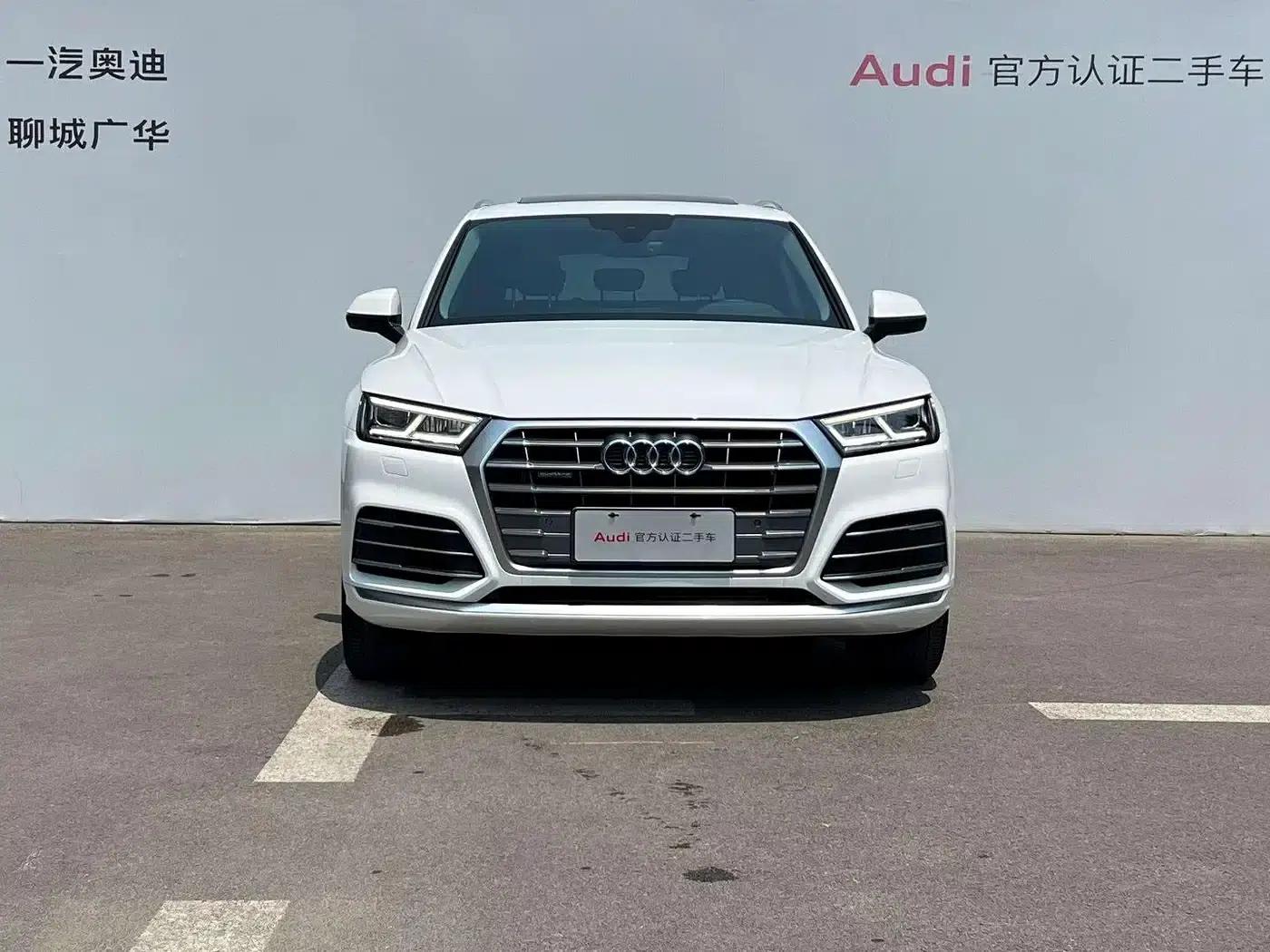 Audi Q5L 2020 40 TFSI Luxury Fashion Edition — миниатюра 2