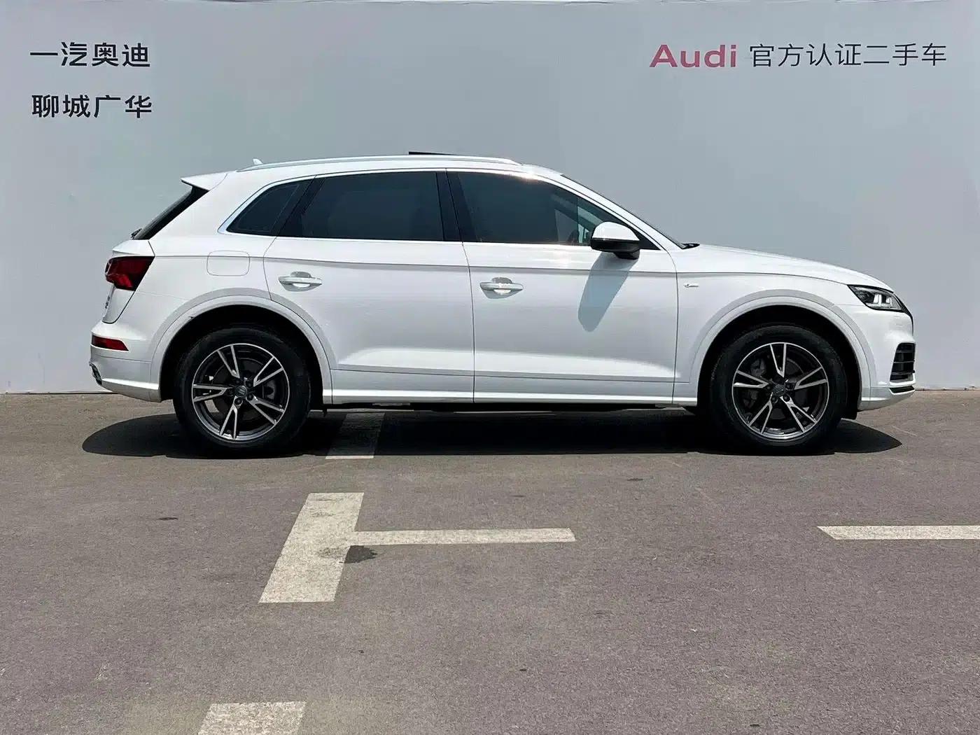 Audi Q5L 2020 40 TFSI Luxury Fashion Edition — миниатюра 3