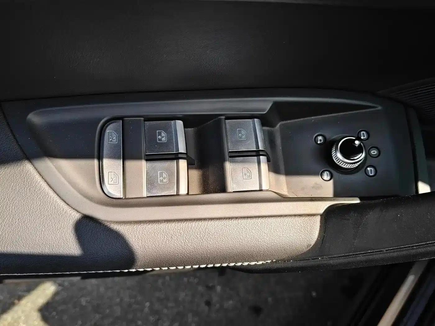 Audi Q5L 2024 45 TFSI Luxury Dynamic — миниатюра 9