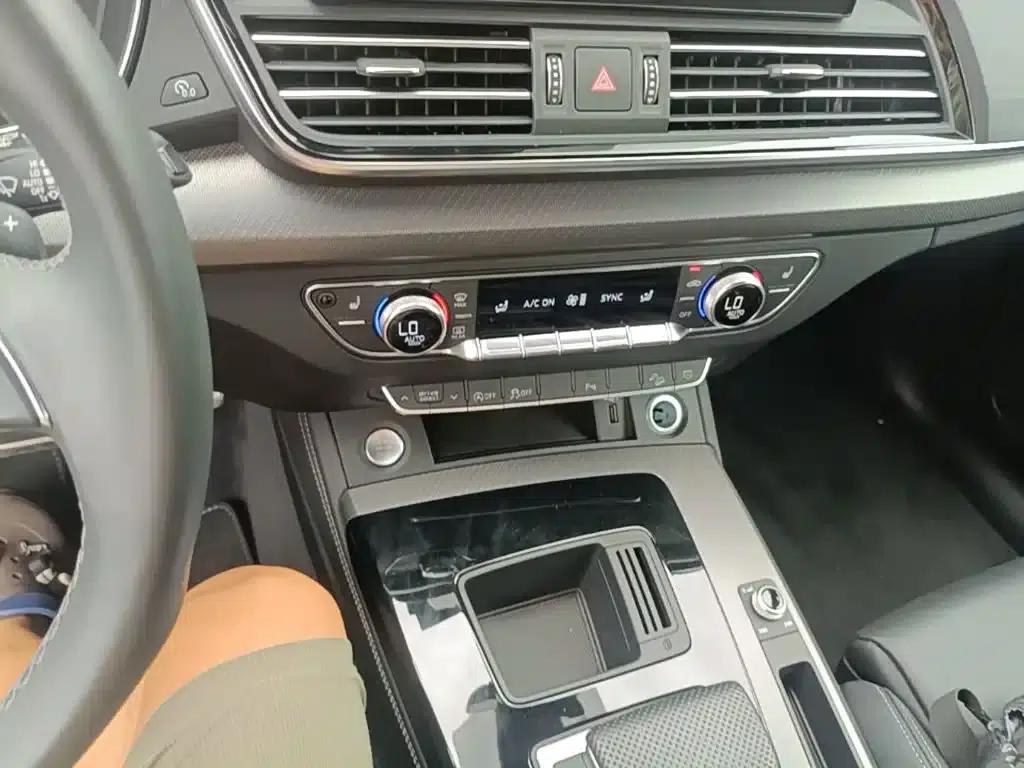 Audi Q5L 2023 40T Luxury Dynamic — миниатюра 21