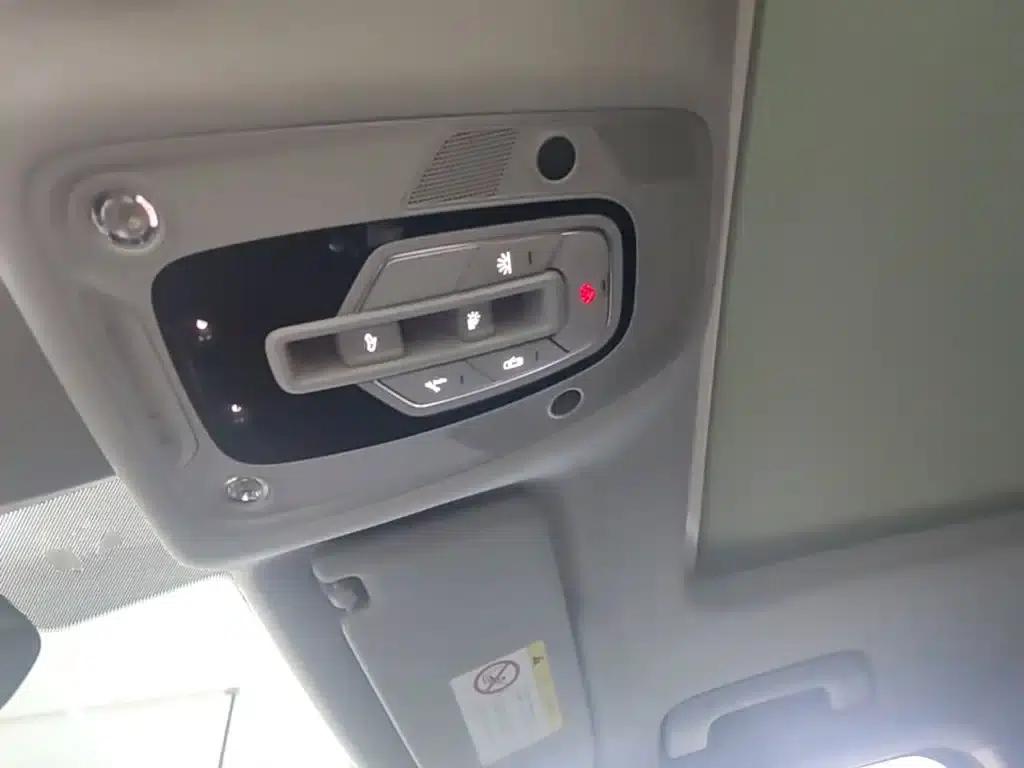 Audi Q5L 2022 40T Luxury Dynamic — миниатюра 18