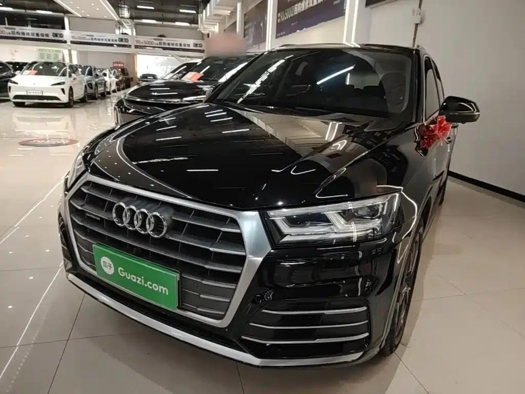 Audi Q5L 2020 Facelift 40 TFSI Luxury Fashion Edition — миниатюра 1