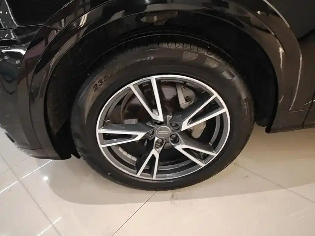Audi Q5L 2020 Facelift 40 TFSI Luxury Fashion Edition — миниатюра 23