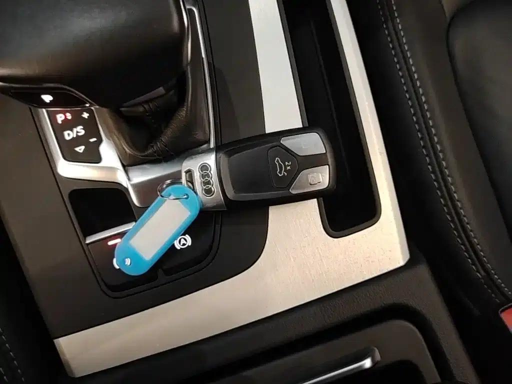 Audi Q5L 2020 Facelift 40 TFSI Luxury Fashion Edition — миниатюра 9