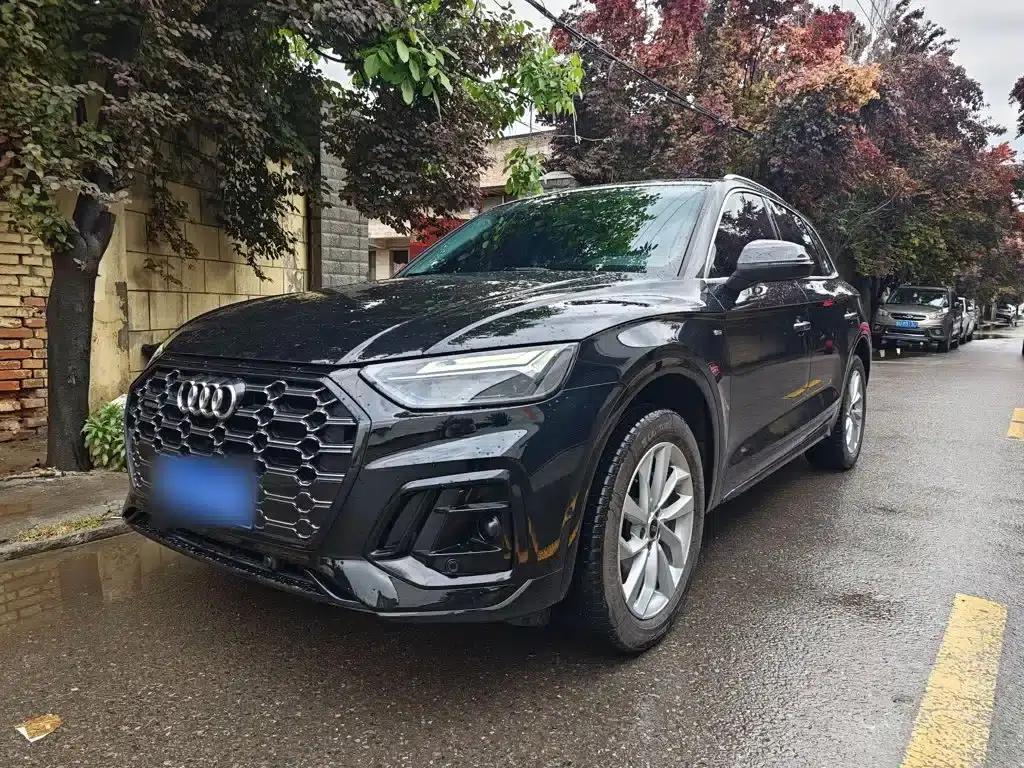 Audi Q5L 2022 40T Luxury Dynamic — миниатюра 1