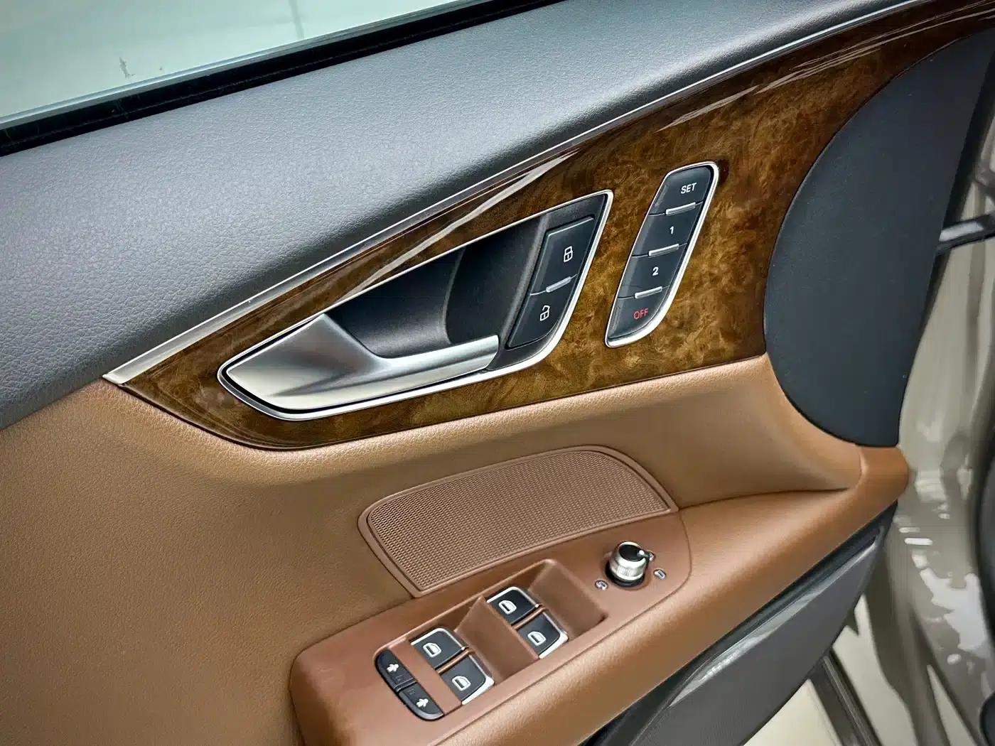 Audi A7 2012 3.0TFSI quattro Comfort — миниатюра 21