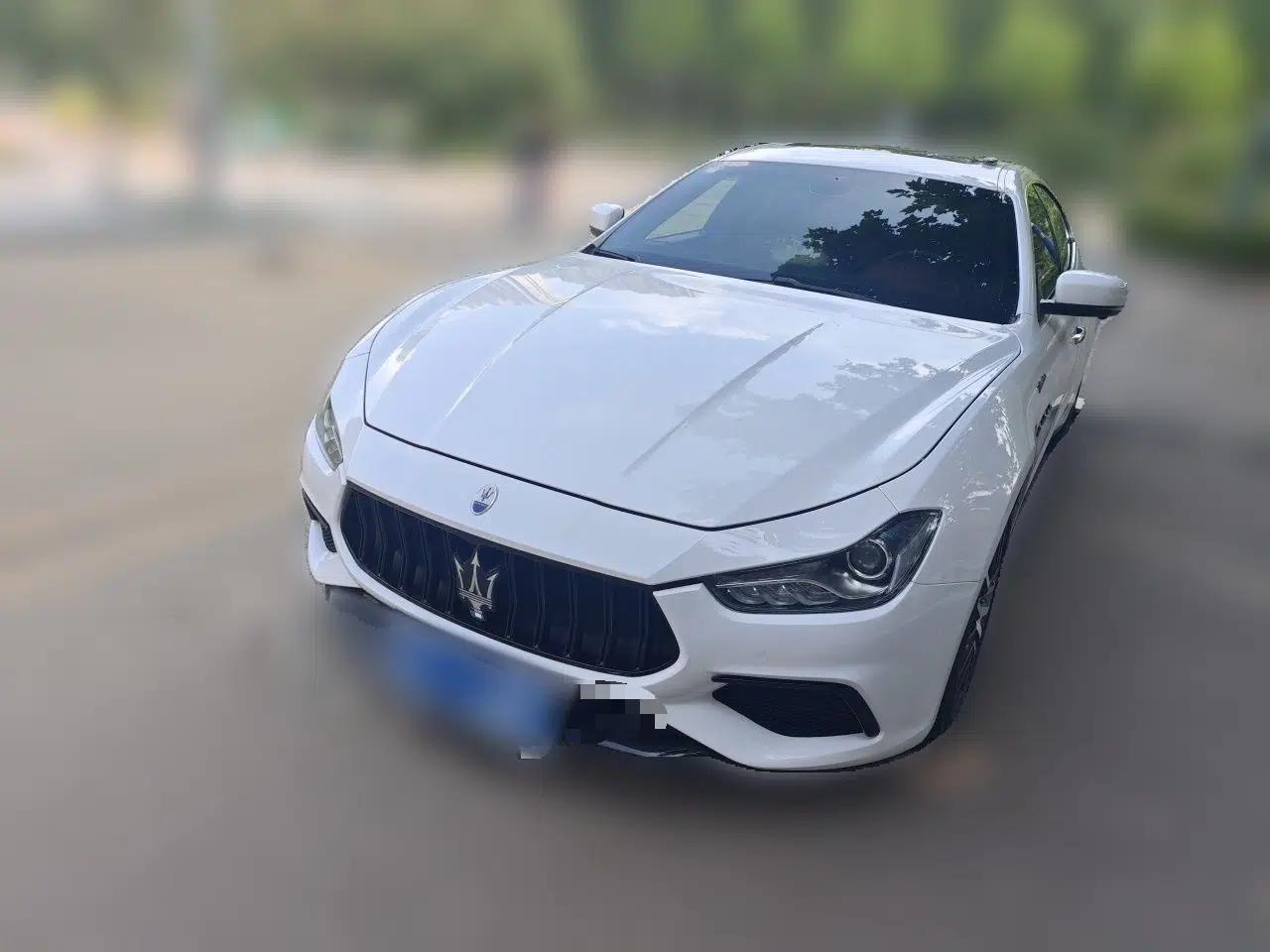 Maserati Ghibli 2014 3.0T Standard Edition — миниатюра 1