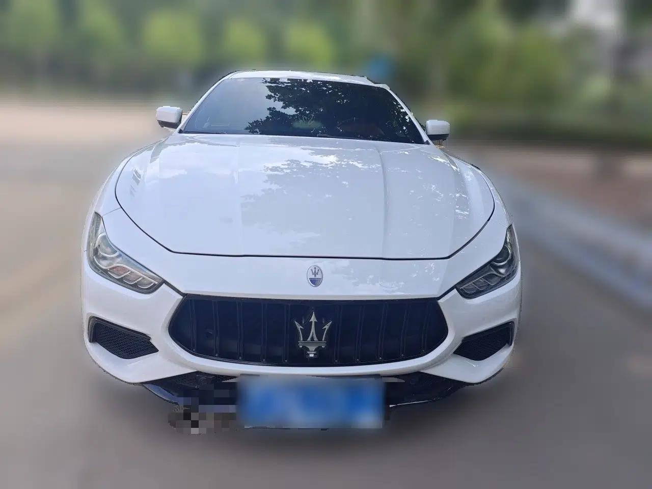 Maserati Ghibli 2014 3.0T Standard Edition — миниатюра 2