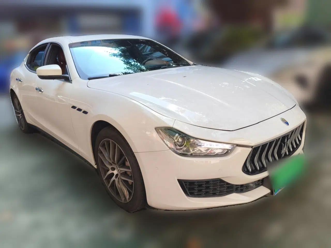 Maserati Ghibli 2021 2.0T Sharp Edition — миниатюра 3