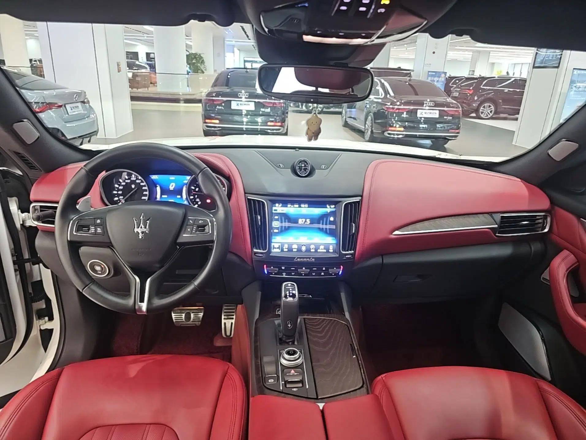 Maserati Levante 2019 3.0T Luxury Edition China VI Standard — миниатюра 12