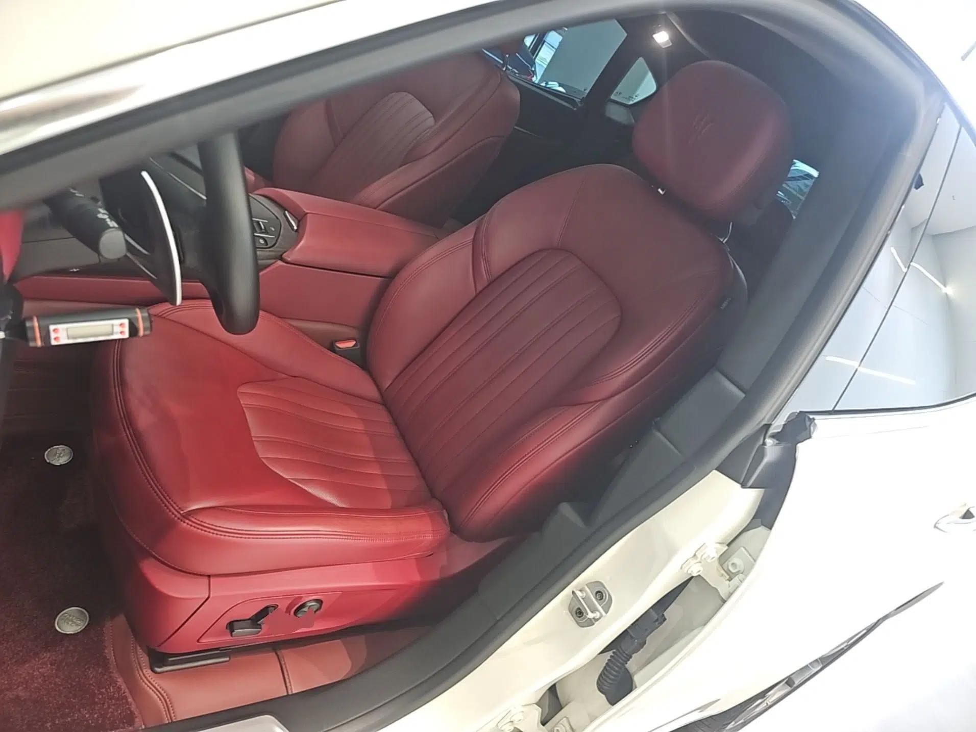 Maserati Levante 2019 3.0T Luxury Edition China VI Standard — миниатюра 17