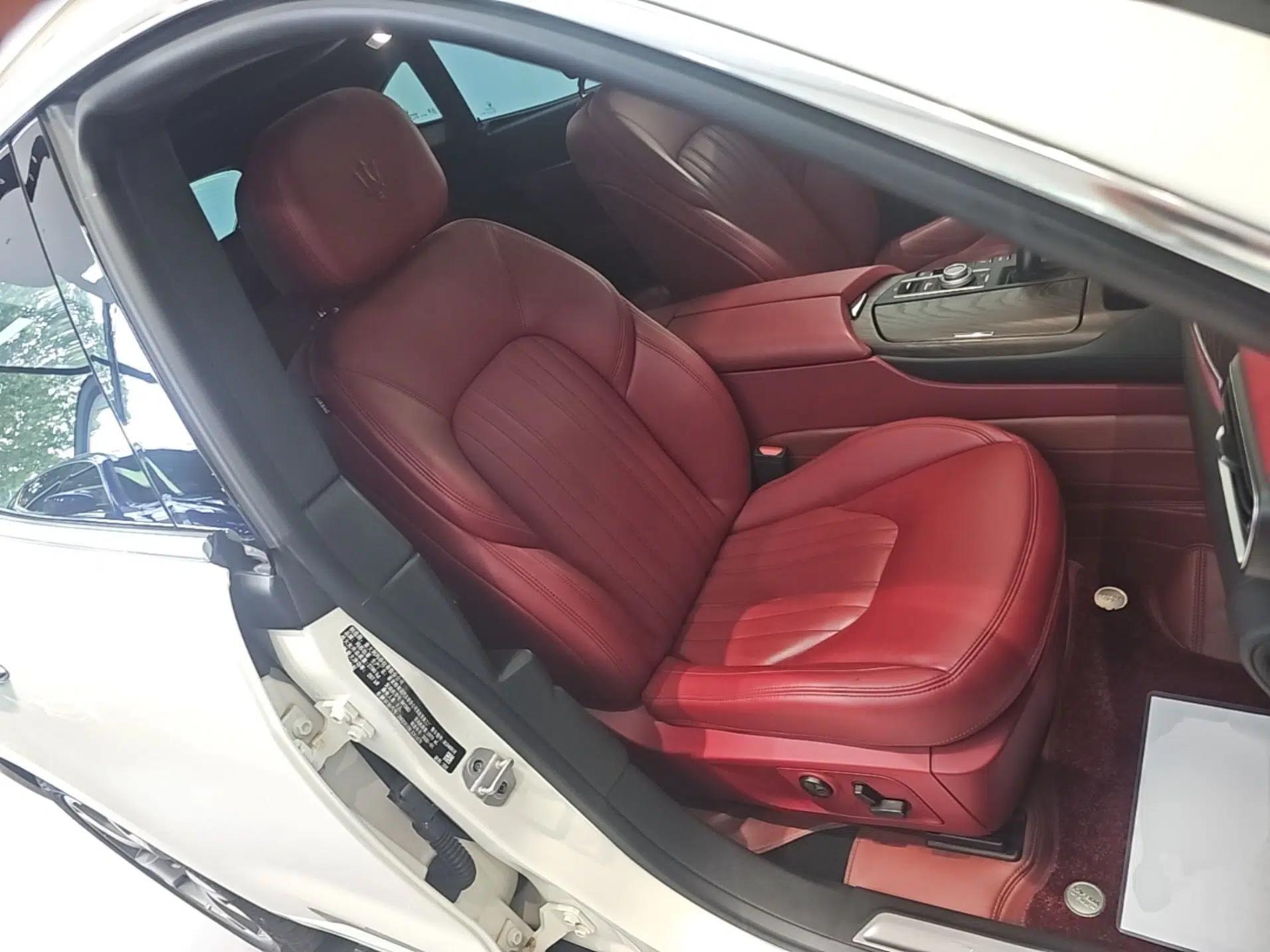 Maserati Levante 2019 3.0T Luxury Edition China VI Standard — миниатюра 19